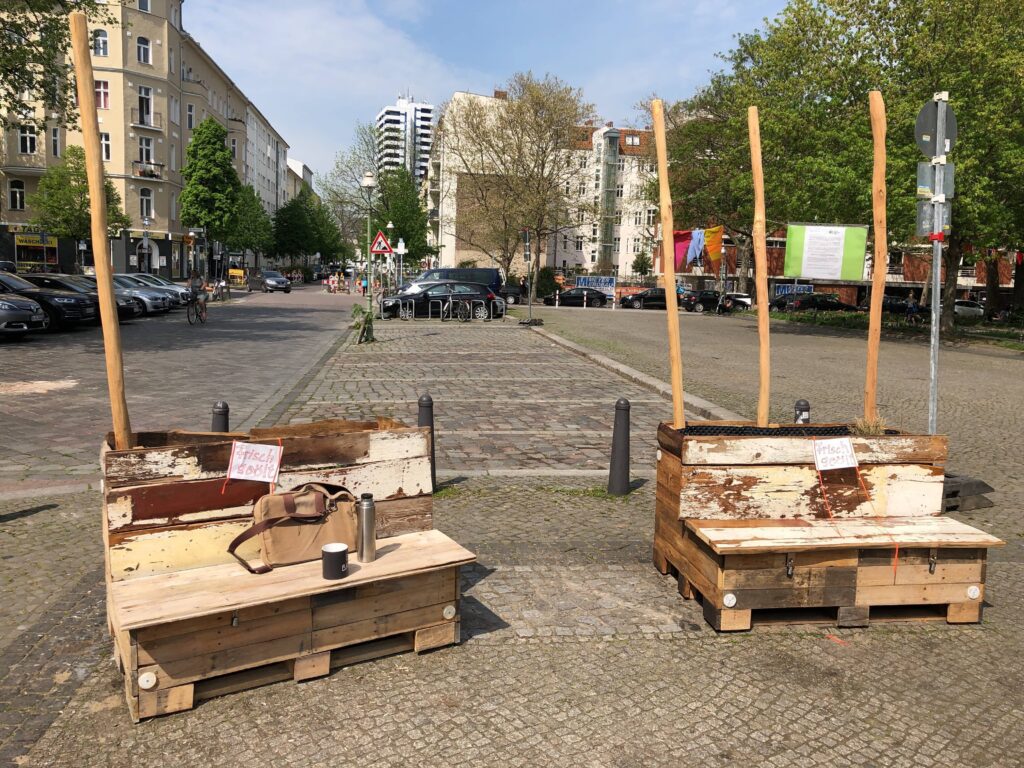 Hochbeetbank Mai 2021